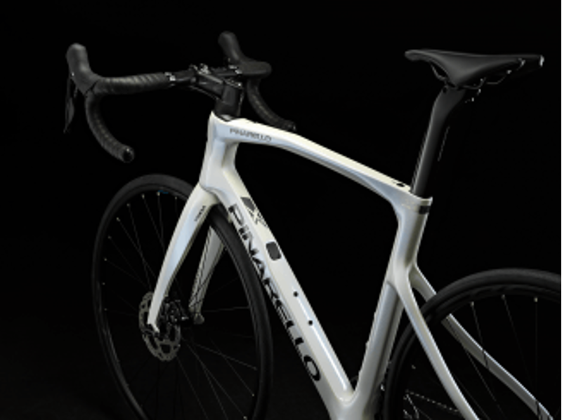 Pinarello X1 with 105 12 Speed and Shimano Wheels in PEARL WHITE-4